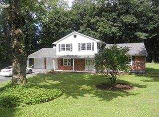 21 Locust Hill Rd, Mahopac, NY 10541