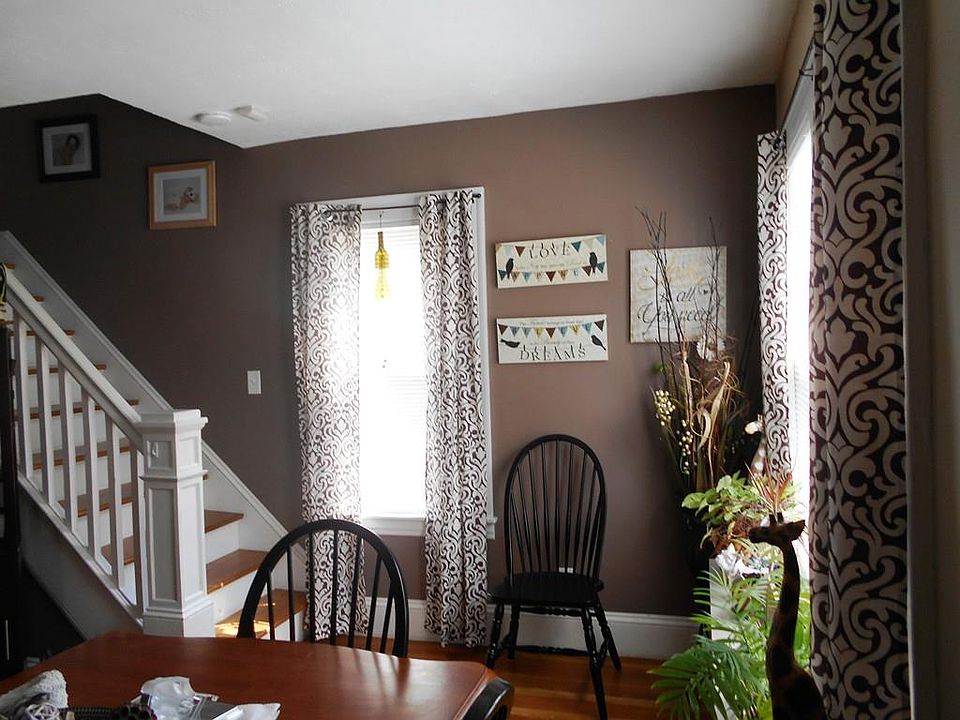 93 Eddywood St, Springfield, MA 01118 Zillow