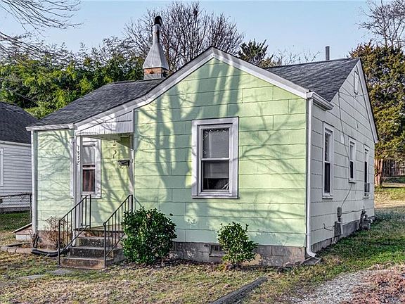 2nd image of 1538 McCormick St