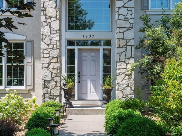 4637 Summit Pass, Eagan, MN 55122