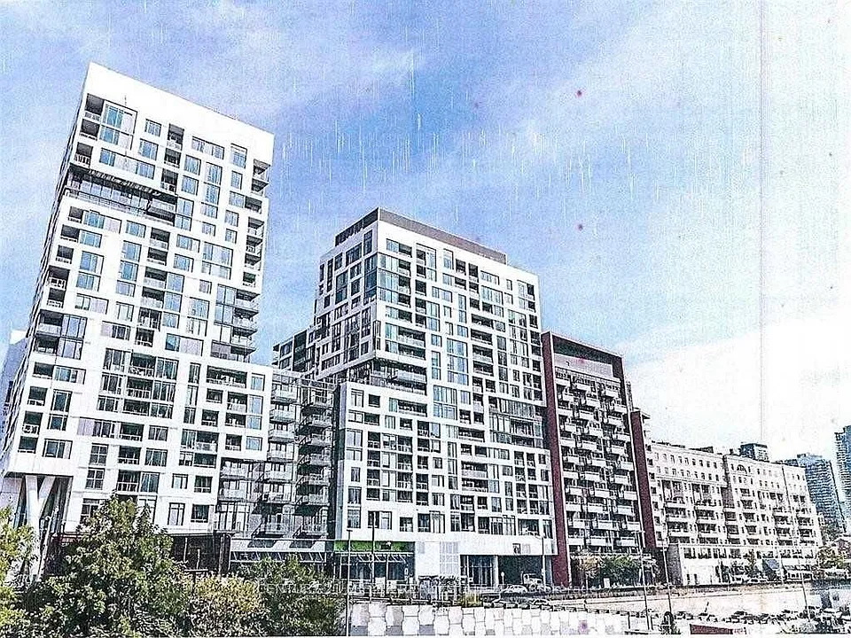 576 Front St W #429