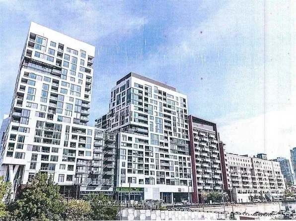 576 Front St W, Toronto, ON