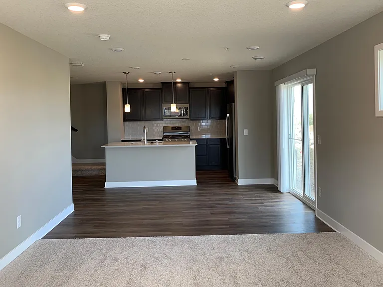 4825 Martingale Dr — Photo 5