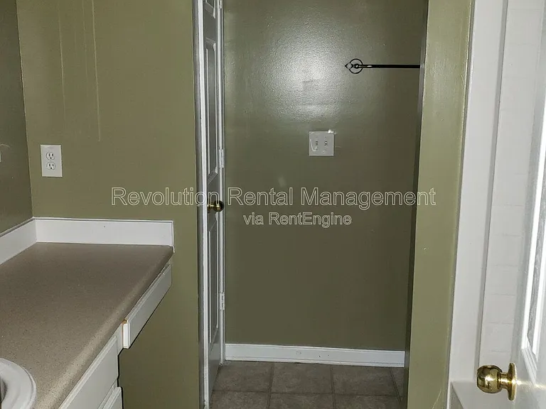 532 Epris Ln — Photo 7