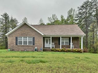 2900 Stablefarm Rd, Gastonia, NC 28052