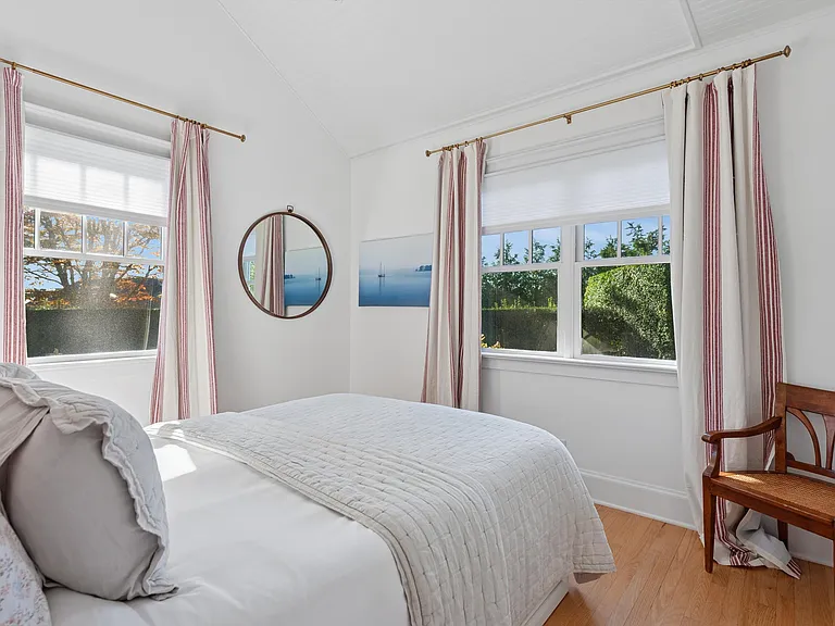 31 Ocean View Ave — Photo 17