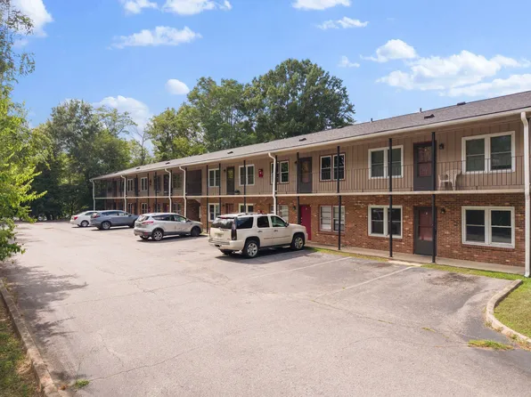 245 College Park Dr, Danville, VA 24541