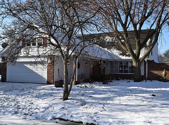 2nd image of 506 S Reuter Dr