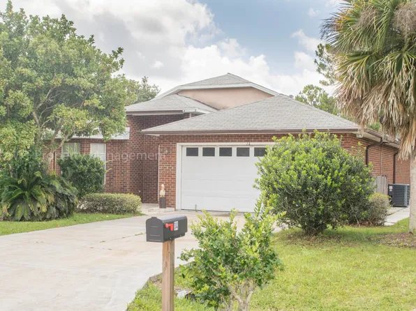 14 Wood Amber Ln, Palm Coast, FL 32164