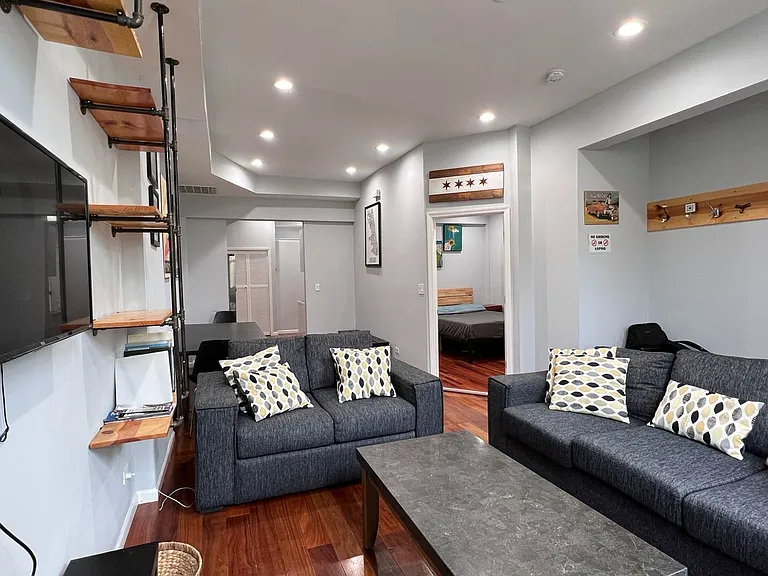1915 S Loomis St #3 — Photo 14