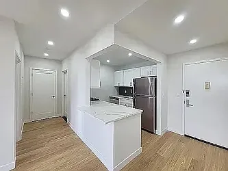 58-12 Queens Boulevard, #8F