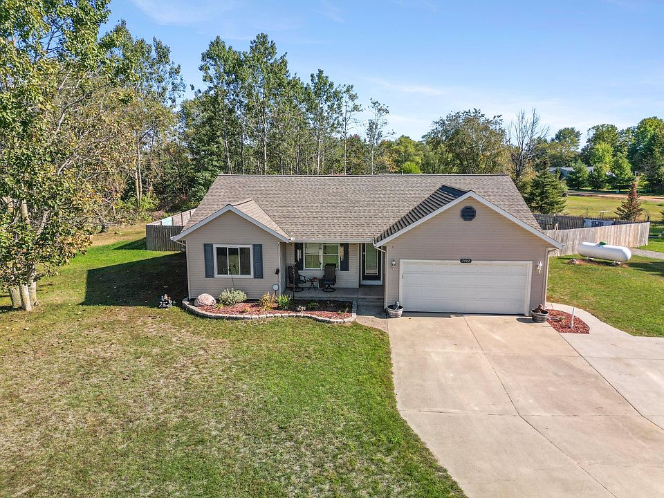 1st image of 7902 S Ronda Dr