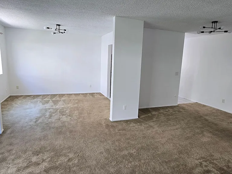 848 S Holt Ave — Photo 2