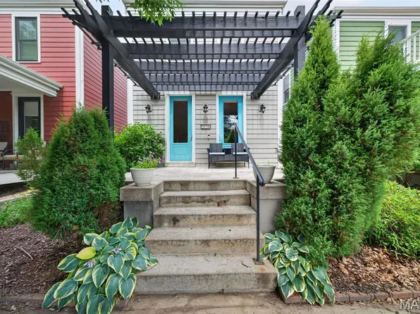 3174 Canal St, Saint Charles, MO 63301