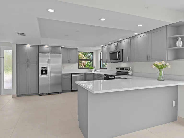 1706 Sandy Cir #1 — Photo 6