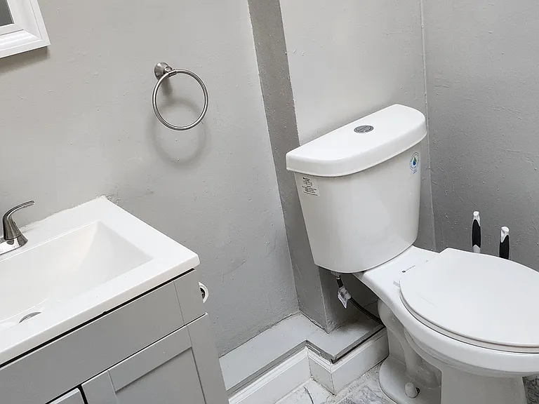 3713 Belair Rd #B — Photo 3