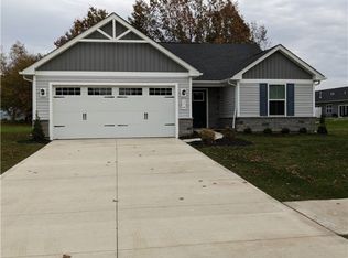 174 W Spring Dr, Elyria, OH 44035
