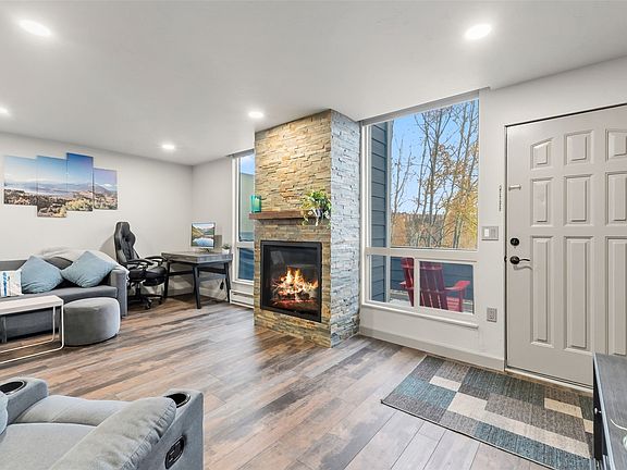 3rd image of 490 Straight Creek Dr APT 520