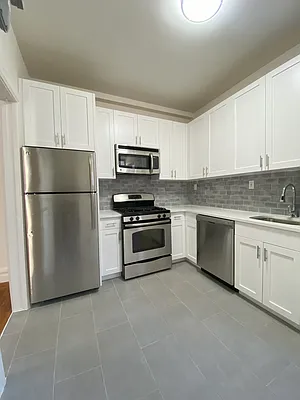 Rented by Peter R. Hungerford, LREB | media 3