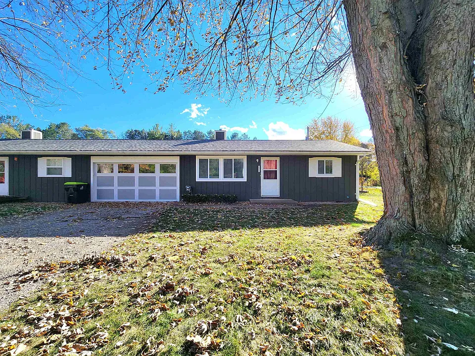 2311 James Rd
