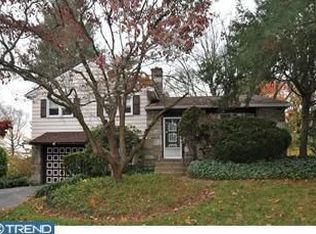 518 Pine Tree Rd, Jenkintown, PA 19046