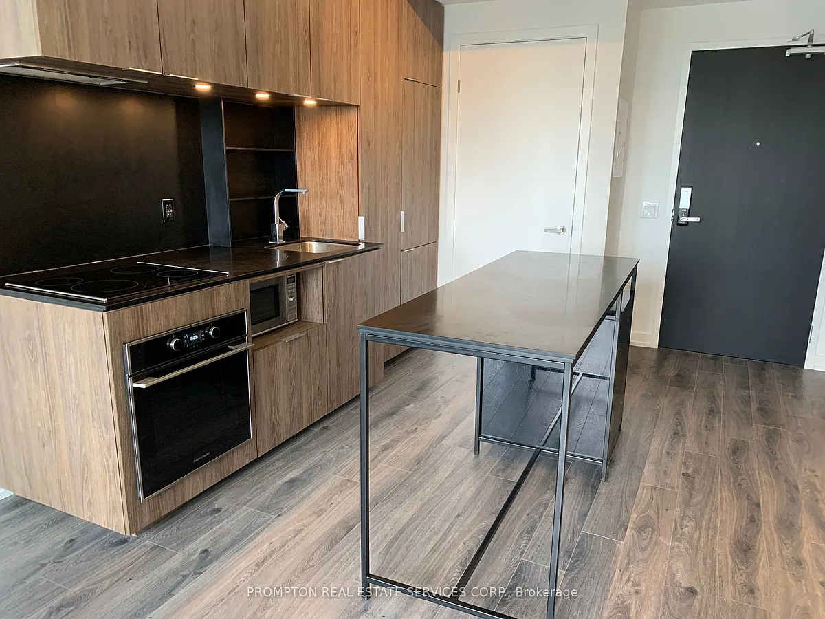 Building Photo - 77 Shuter St #2712