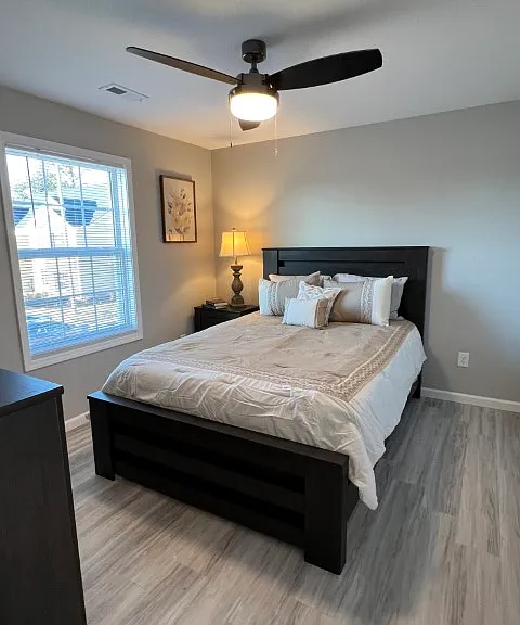 Adam Street Apartments — Photo 11