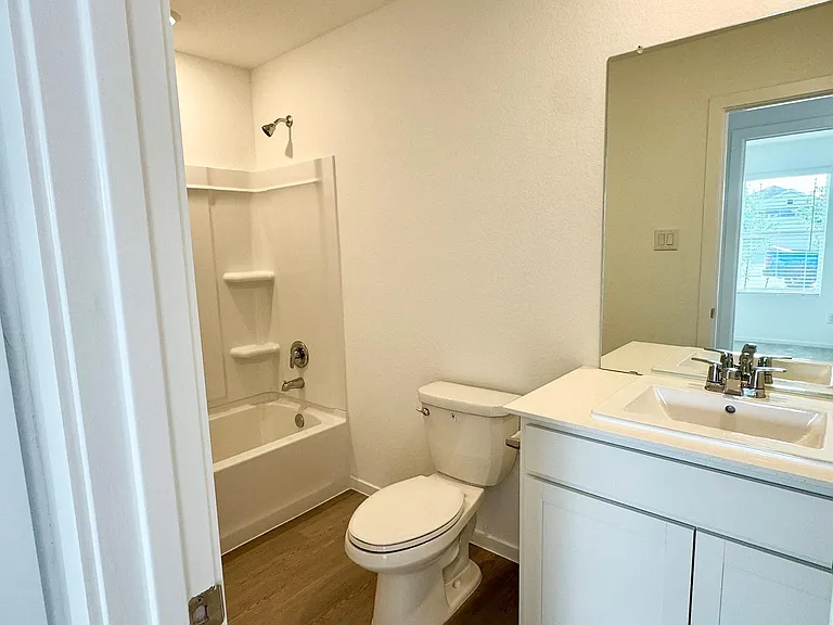 31509 Pianella Ln — Photo 6