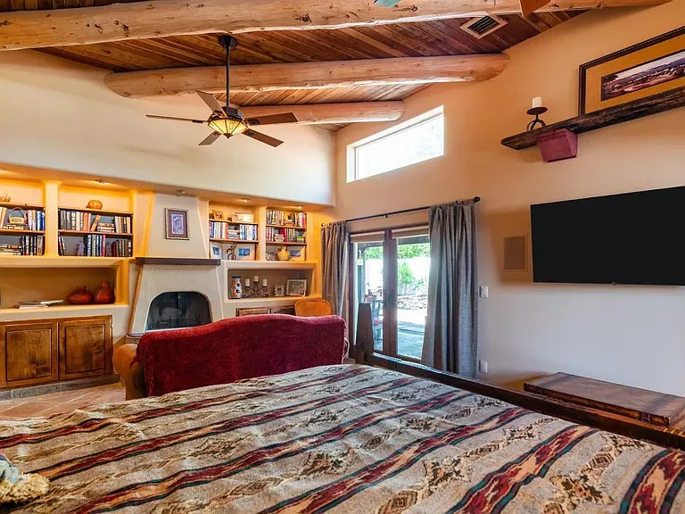 5312 E Ludlow Dr — Photo 21