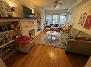 832 W Buckingham Pl APT 2, Chicago, IL 60657