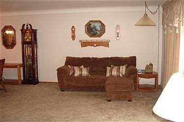 4th image of 13770 Martin Dr