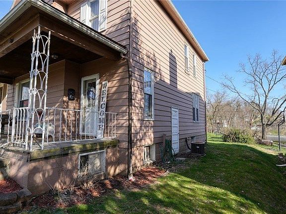 4th image of 713 Taylor Ave