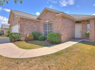 513 Copper Ln, Jarrell, TX 76537