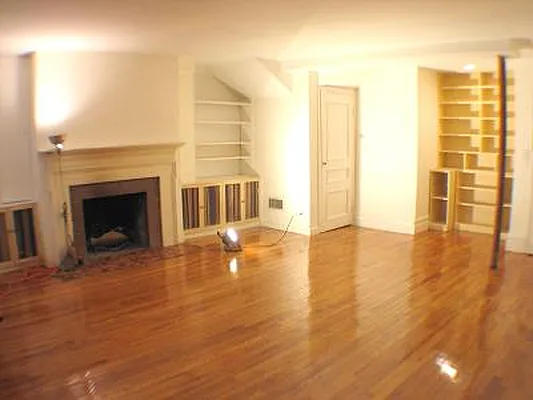 Rented by Mark David | media 2