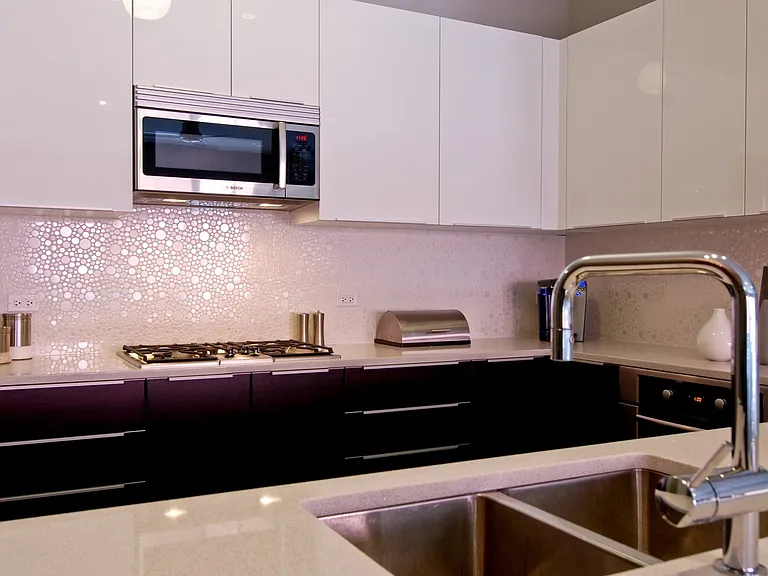 2410 W Bloomingdale Ave #2D — Photo 5