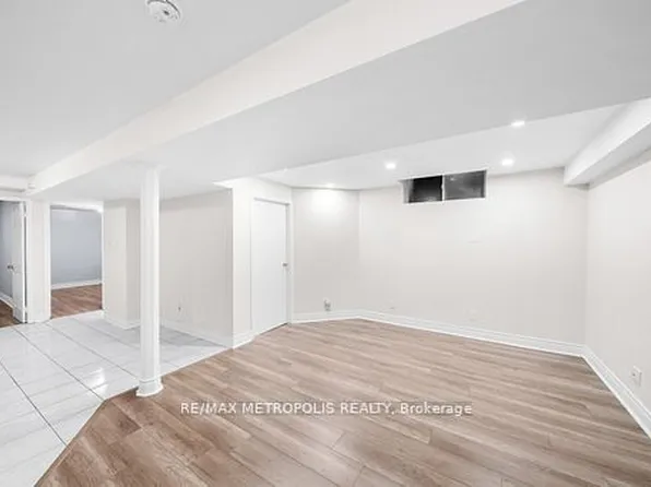 60 Cranberry Cres #Basement, Brampton, ON L6Y 4X2