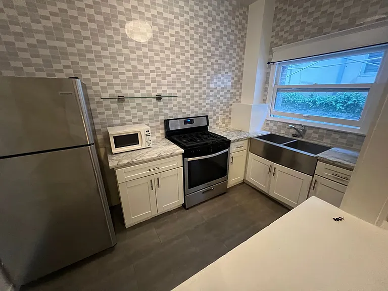 15 Paloma Ave — Photo 25