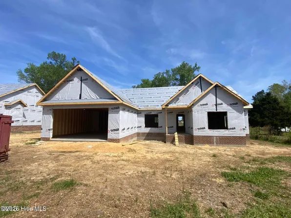 507 N Hillandale Drive, Fremont, NC 27830