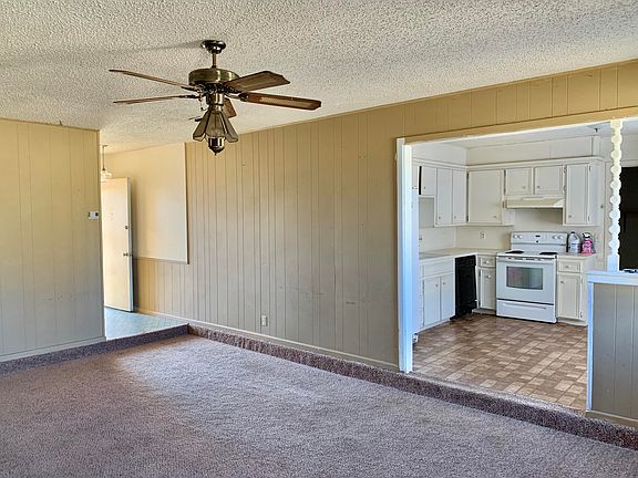 3rd image of 4108 Villa Dr