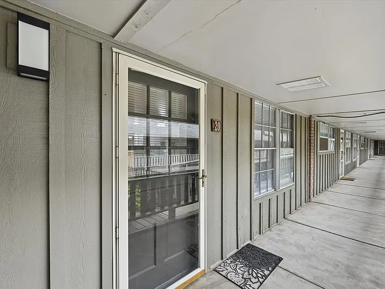 4517 S Peoria Ave #20 — Photo 24
