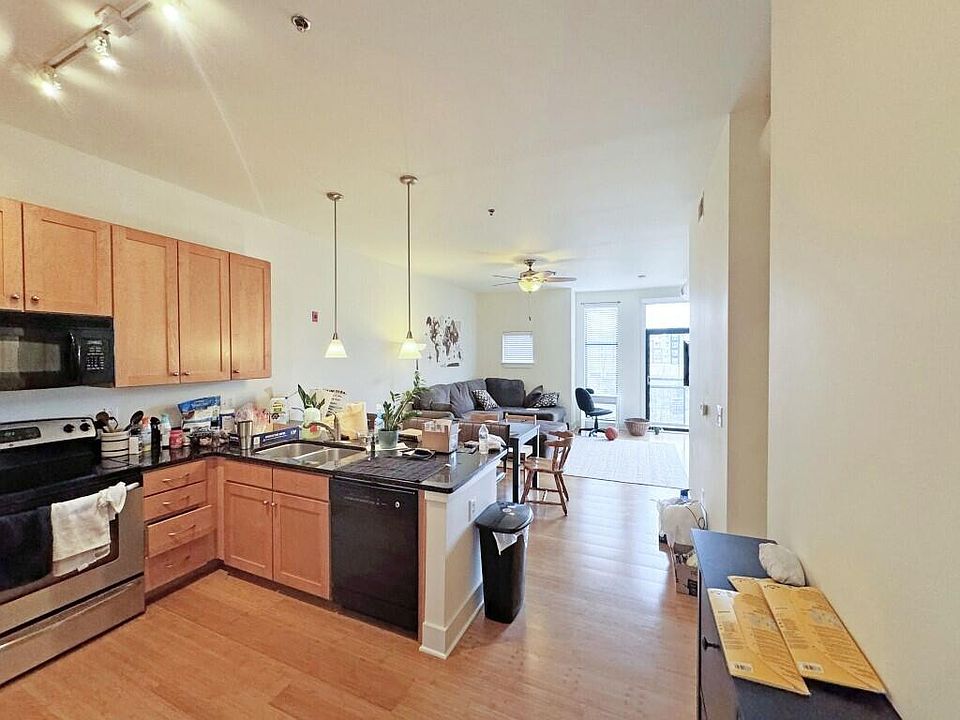 1st image of 650 S Mill St #314