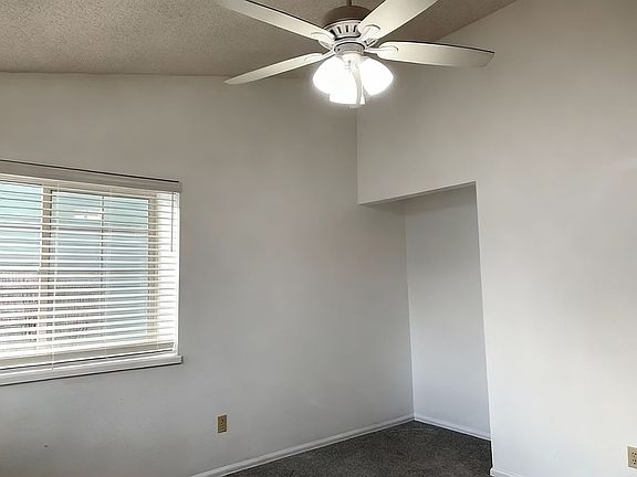 4th image of 838 London Green Way
