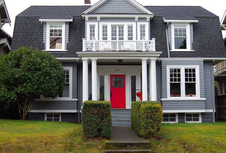 1st image of 2813 10th Ave E