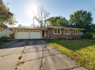 1 Elm Ct, Saint Peters, MO 63376