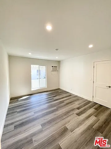 1157 Horn Ave #3 — Photo 39
