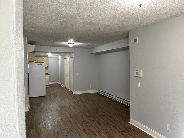 1449 Proescher St #A — Photo 10