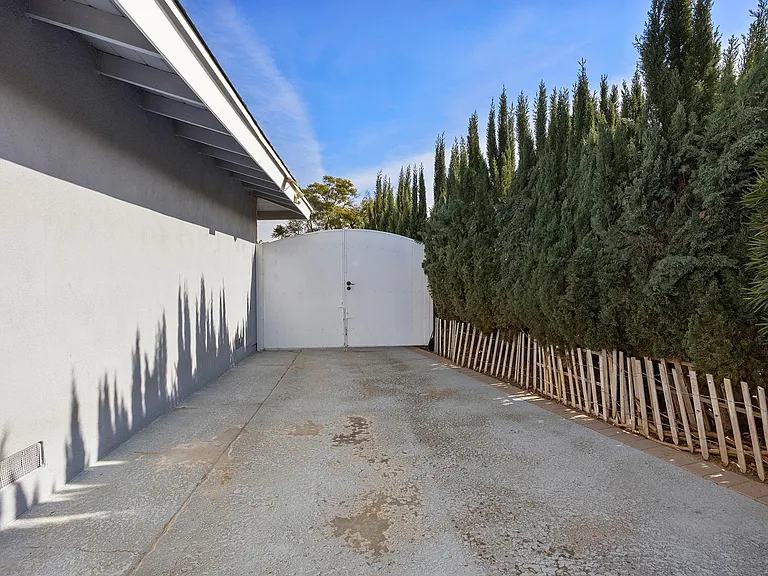 525 S Cardiff St — Photo 29