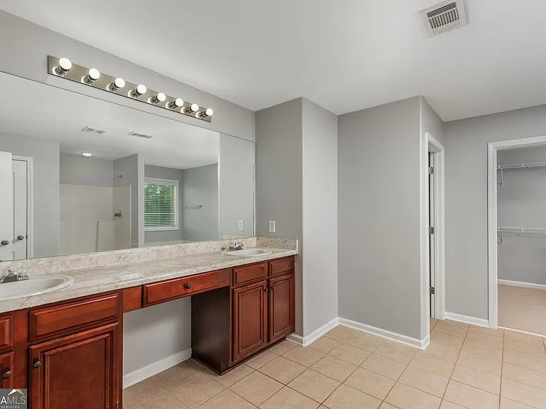 168 Summer Grove Ln — Photo 40