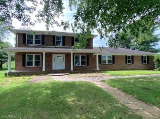 2938 Old Baltimore Rd, Draper, VA 24324