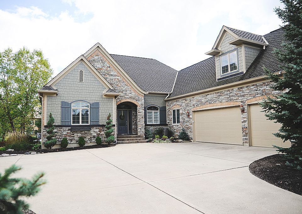 1st image of 11167 Ashbury Meadows Dr